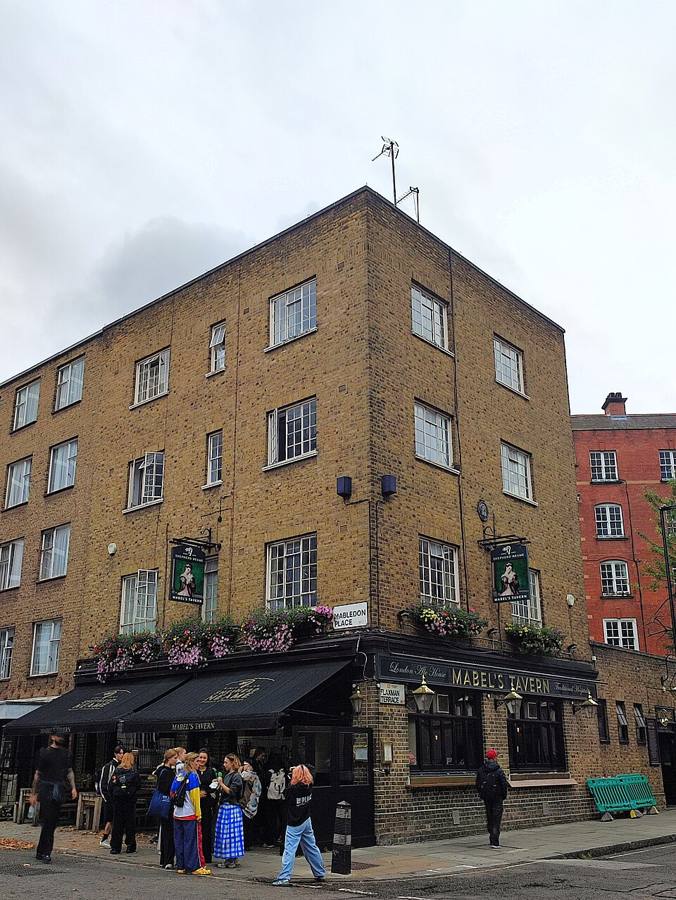 Mabel's Tavern