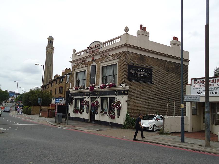 The Express Tavern
